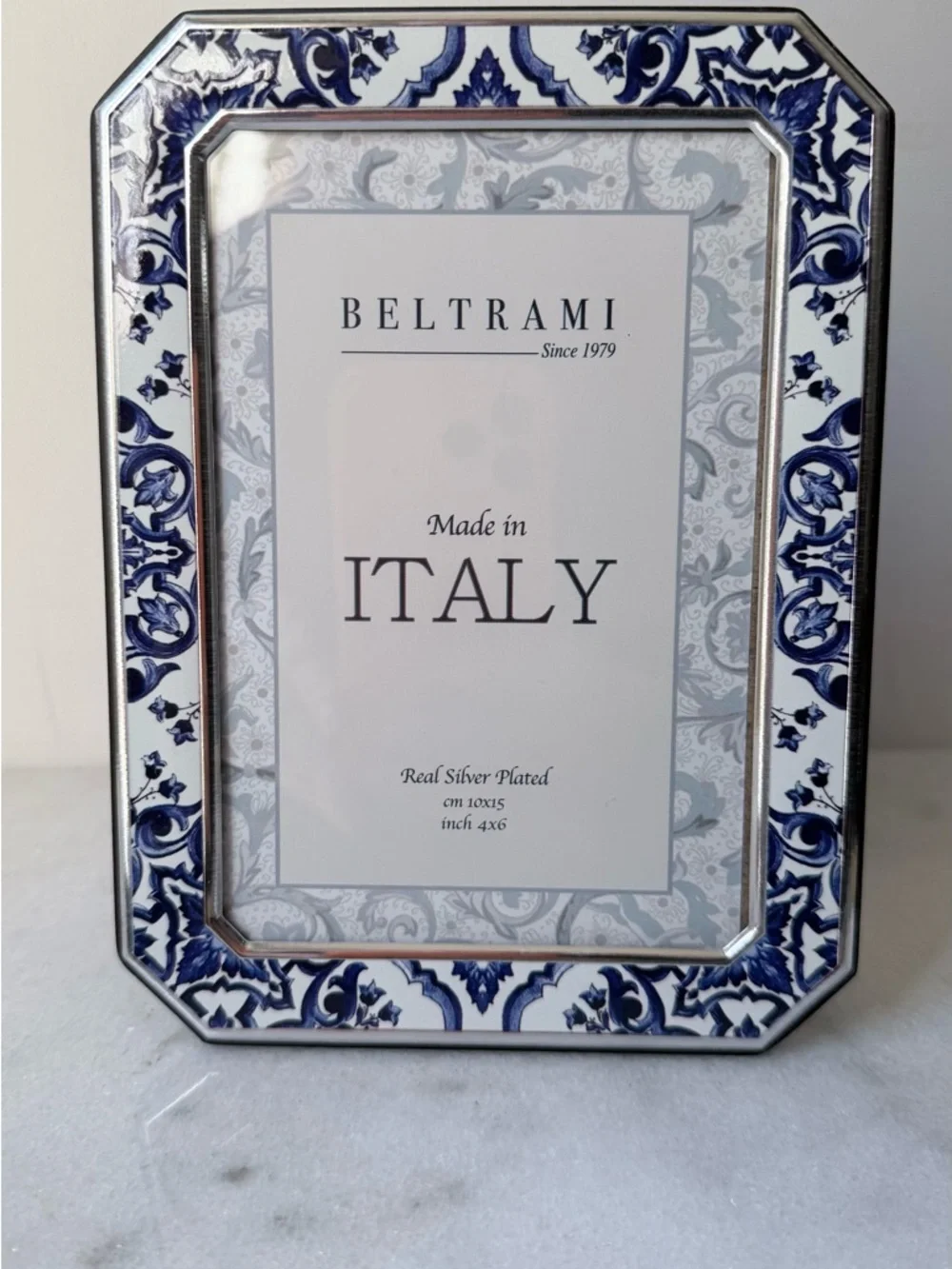Blue & White Decorative Photo Frame for 4”x6” made in Italy